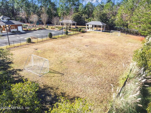 536 SPANISH WELLS Road, Jacksonville, FL 32218