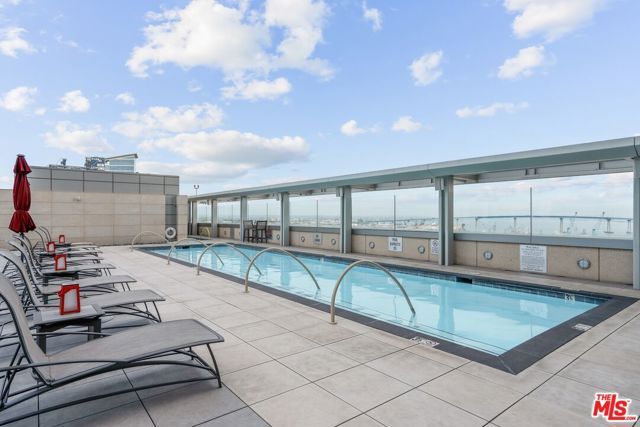 165 6th Avenue 2803, San Diego, CA 92101