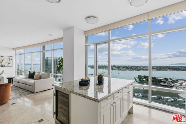 165 6th Avenue 2803, San Diego, CA 92101