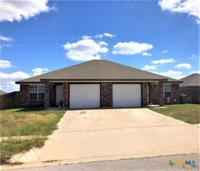 502 BERMUDA Street A & B, Copperas Cove, TX 76522