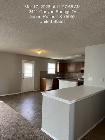 2411 Canyon Springs, Grand Prairie, TX 75052