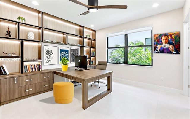 17182 Windy Pointe Ln, Boca Raton, FL 33496