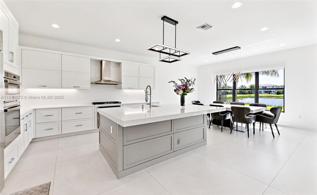 17182 Windy Pointe Ln, Boca Raton, FL 33496