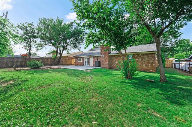 300 Kimberling Drive, Oklahoma City, OK 73160