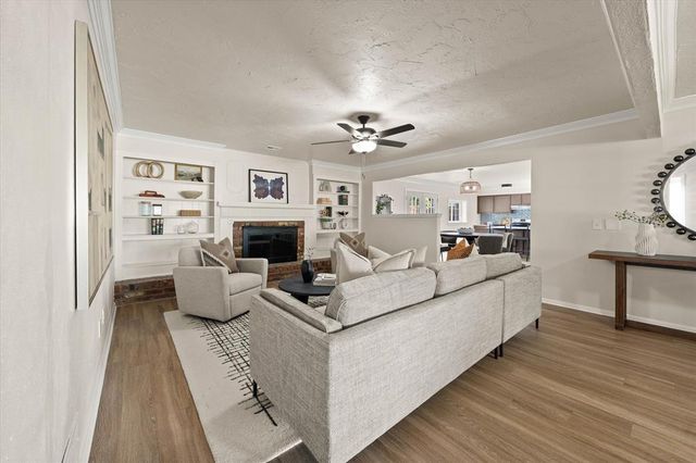 300 Kimberling Drive, Oklahoma City, OK 73160
