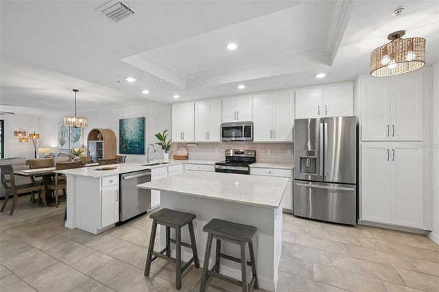 5721 PALMER CIRCLE 101, Lakewood Ranch, FL 34211