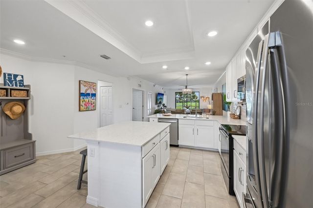 5721 PALMER CIRCLE 101, Lakewood Ranch, FL 34211