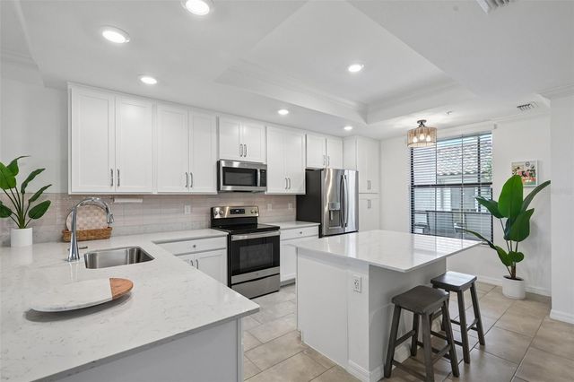 5721 PALMER CIRCLE 101, Lakewood Ranch, FL 34211