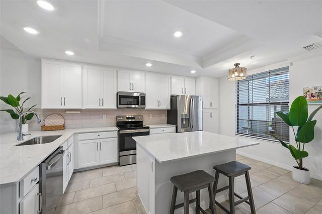 5721 PALMER CIRCLE 101, Lakewood Ranch, FL 34211