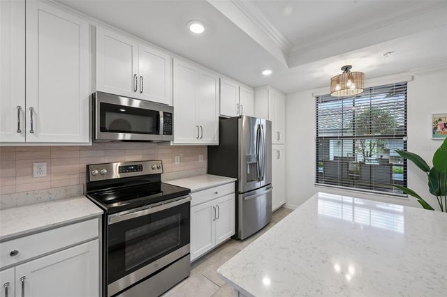 5721 PALMER CIRCLE 101, Lakewood Ranch, FL 34211