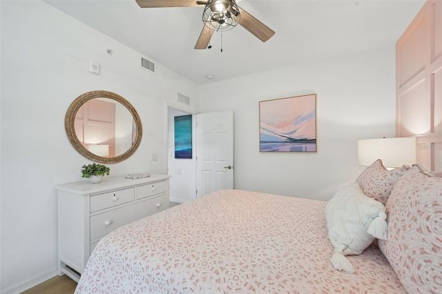 5721 PALMER CIRCLE 101, Lakewood Ranch, FL 34211