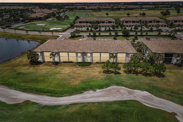 5721 PALMER CIRCLE 101, Lakewood Ranch, FL 34211