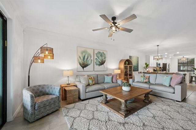 5721 PALMER CIRCLE 101, Lakewood Ranch, FL 34211