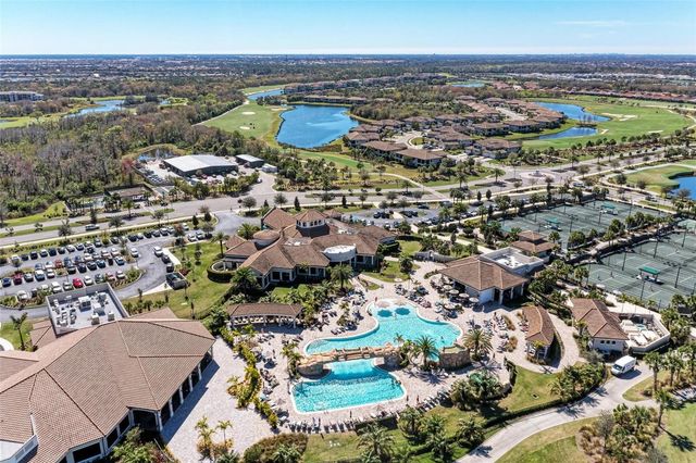 5721 PALMER CIRCLE 101, Lakewood Ranch, FL 34211