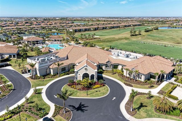 5721 PALMER CIRCLE 101, Lakewood Ranch, FL 34211