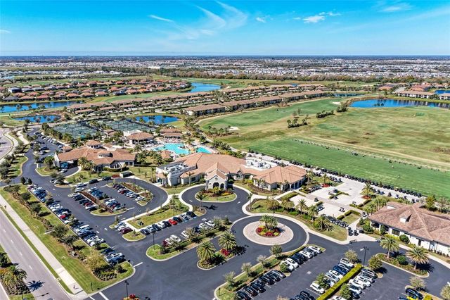 5721 PALMER CIRCLE 101, Lakewood Ranch, FL 34211