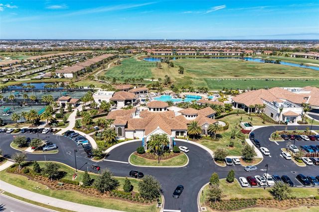 5721 PALMER CIRCLE 101, Lakewood Ranch, FL 34211
