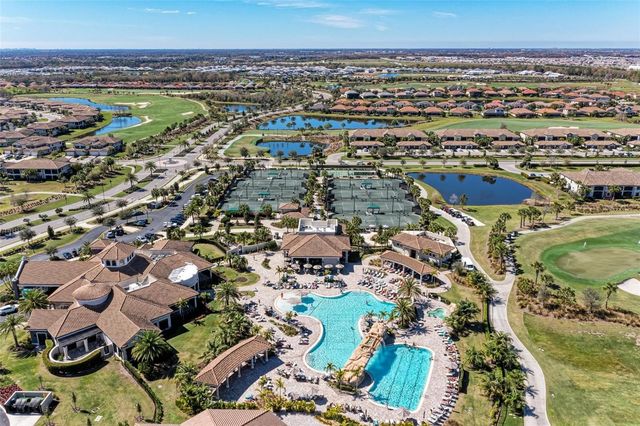 5721 PALMER CIRCLE 101, Lakewood Ranch, FL 34211