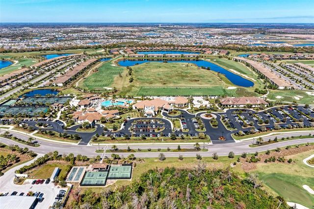 5721 PALMER CIRCLE 101, Lakewood Ranch, FL 34211