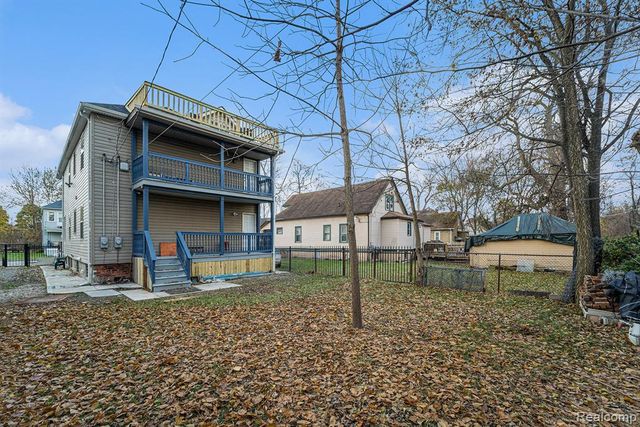 3963 French Road, Detroit, MI 48214