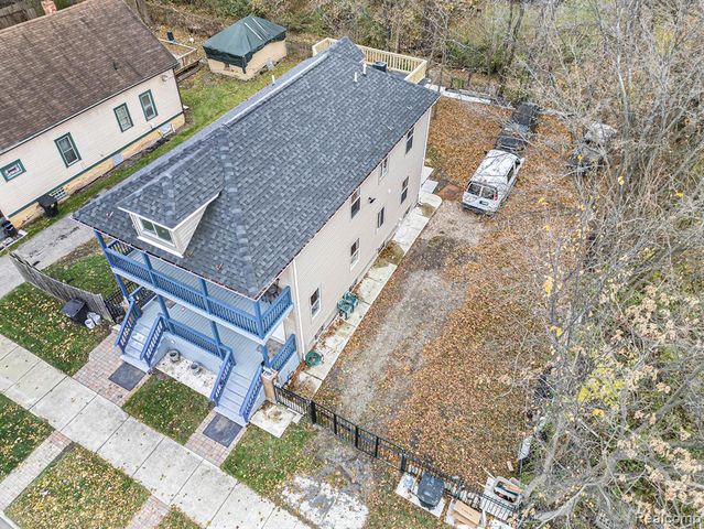 3963 French Road, Detroit, MI 48214