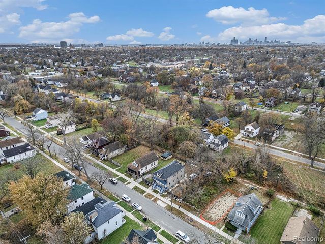 3963 French Road, Detroit, MI 48214