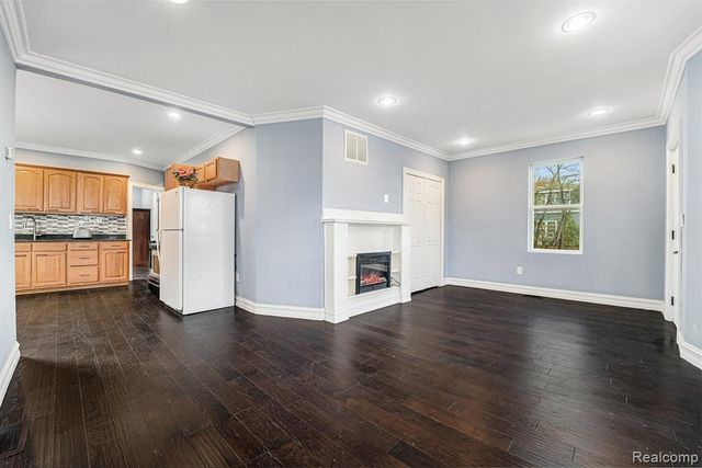 3963 French Road, Detroit, MI 48214