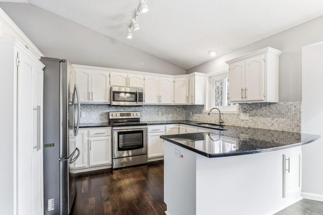 2956 Rice Creek Parkway NE, Blaine, MN 55449