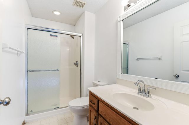 2956 Rice Creek Parkway NE, Blaine, MN 55449