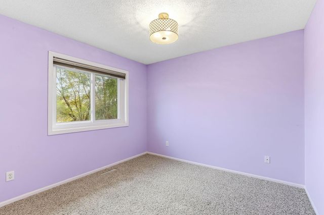 2956 Rice Creek Parkway NE, Blaine, MN 55449