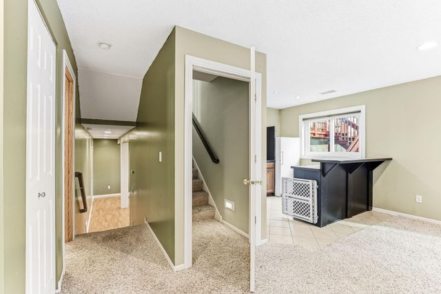 2956 Rice Creek Parkway NE, Blaine, MN 55449