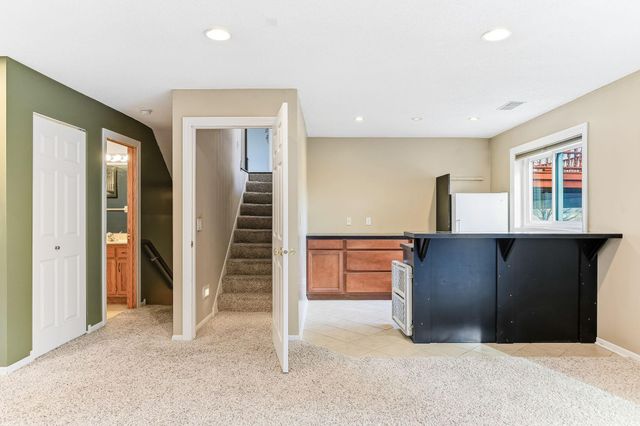 2956 Rice Creek Parkway NE, Blaine, MN 55449