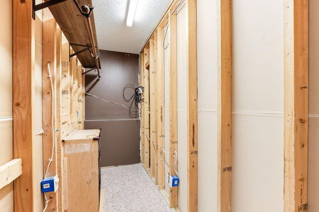 2956 Rice Creek Parkway NE, Blaine, MN 55449