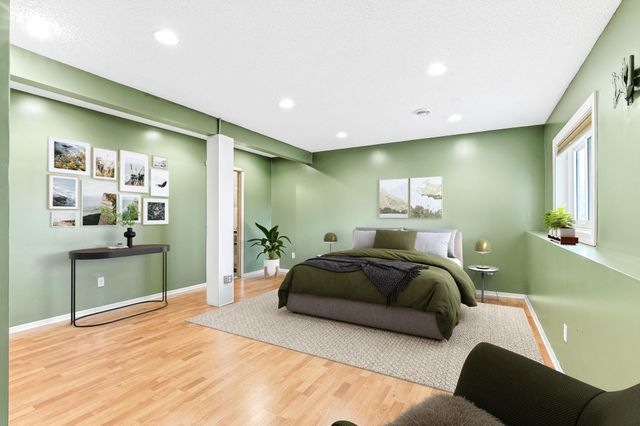 2956 Rice Creek Parkway NE, Blaine, MN 55449