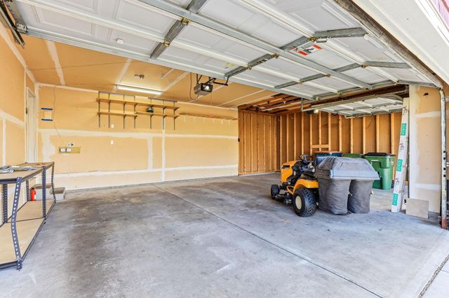 2956 Rice Creek Parkway NE, Blaine, MN 55449