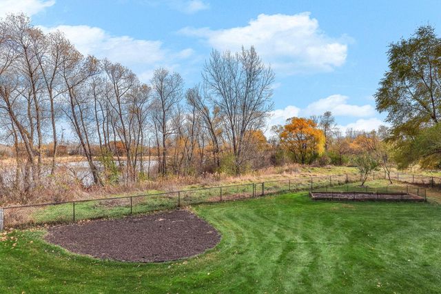 2956 Rice Creek Parkway NE, Blaine, MN 55449