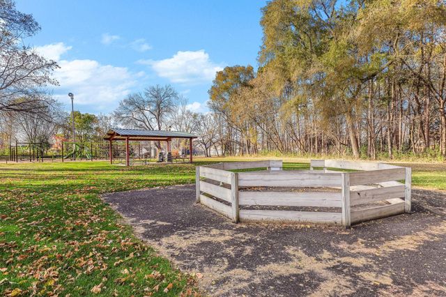 2956 Rice Creek Parkway NE, Blaine, MN 55449