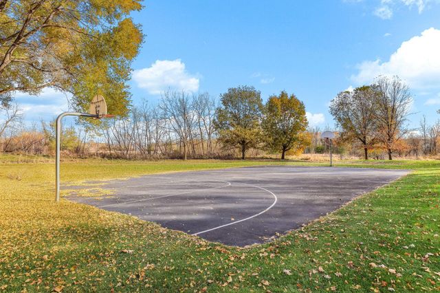 2956 Rice Creek Parkway NE, Blaine, MN 55449