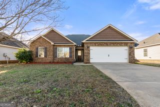 220 Summerstone Bend, Byron, GA 31008