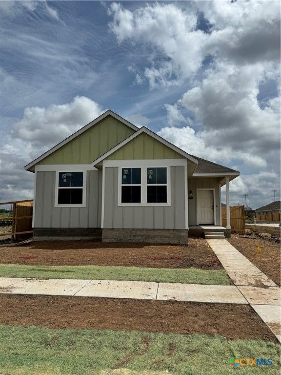 220 Backwater Road, Kyle, TX 78640