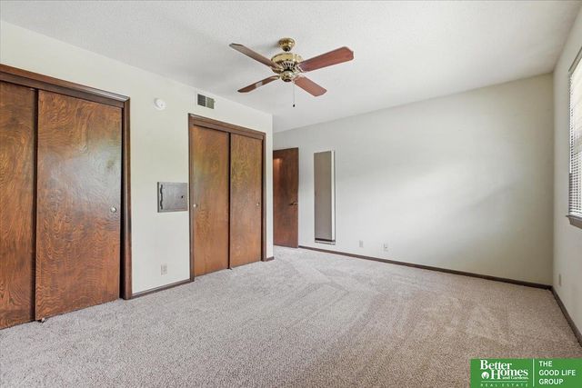 11828 Jackson Road, Omaha, NE 68154