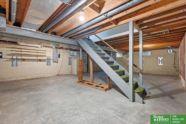 11828 Jackson Road, Omaha, NE 68154