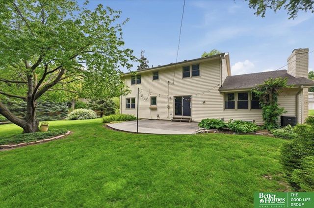 11828 Jackson Road, Omaha, NE 68154