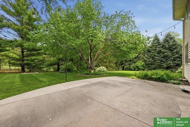 11828 Jackson Road, Omaha, NE 68154