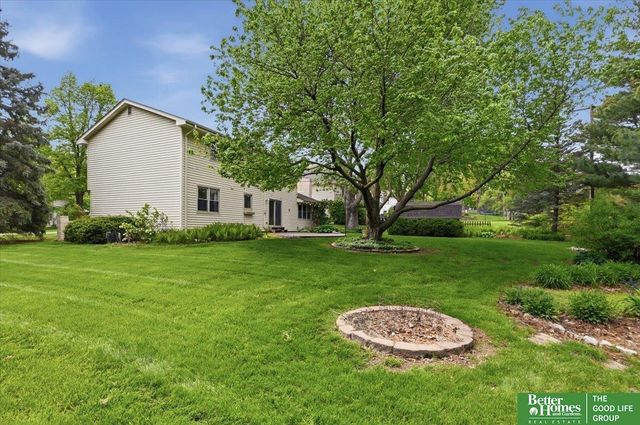 11828 Jackson Road, Omaha, NE 68154