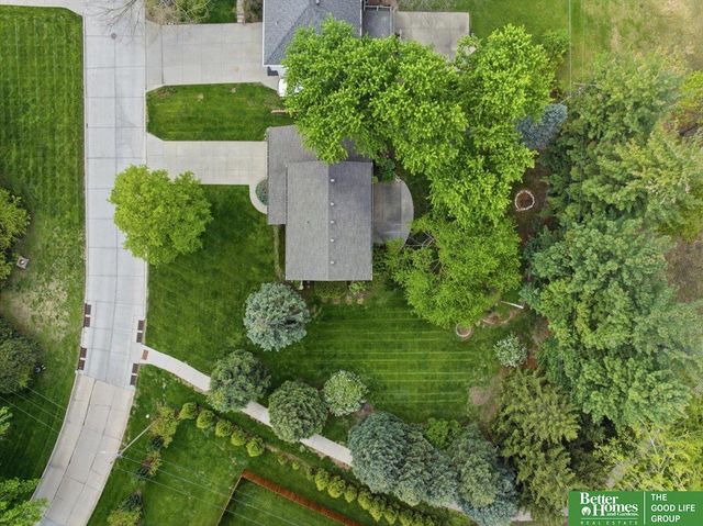 11828 Jackson Road, Omaha, NE 68154