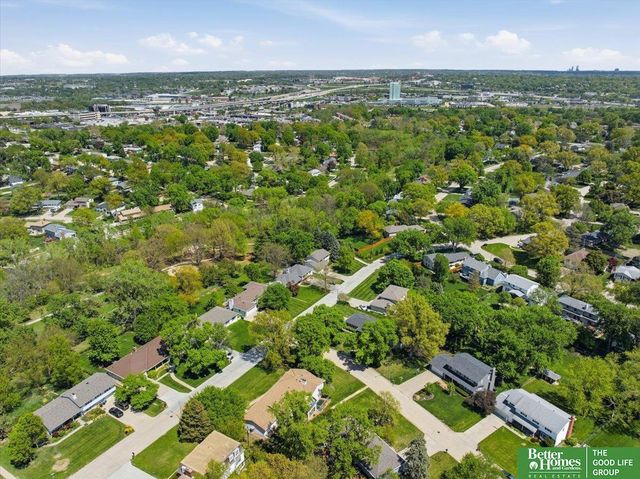 11828 Jackson Road, Omaha, NE 68154