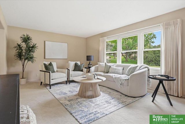 11828 Jackson Road, Omaha, NE 68154