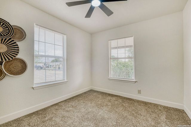 1418 Rivas, San Antonio, TX 78207