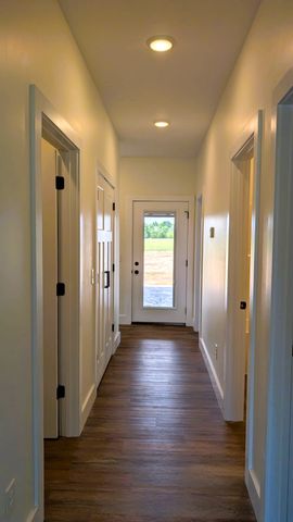 364 Clyde Wix Rd, Westmoreland, TN 37186